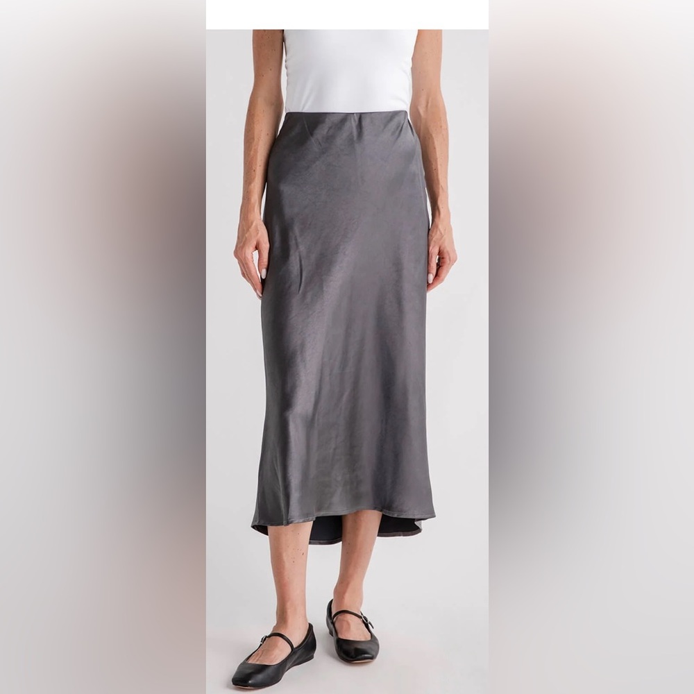 By Together Manhattan skirt, Size S, NWT